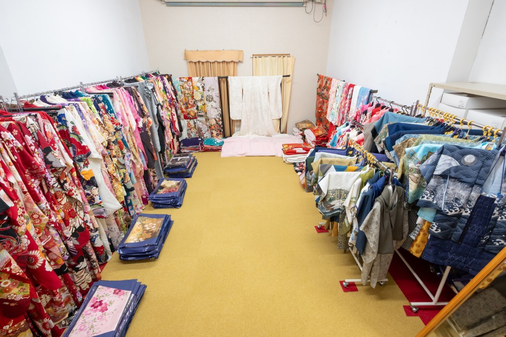 着物レンタル店「京都むらまつ」夏休みのお知らせ